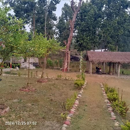Kharikuna Home Stay Bhagaura Exteriör bild